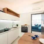 شقة Wonderful House In With Parking - Happy *