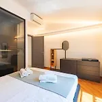 Wonderful House In With Parking - Happy شقة *
