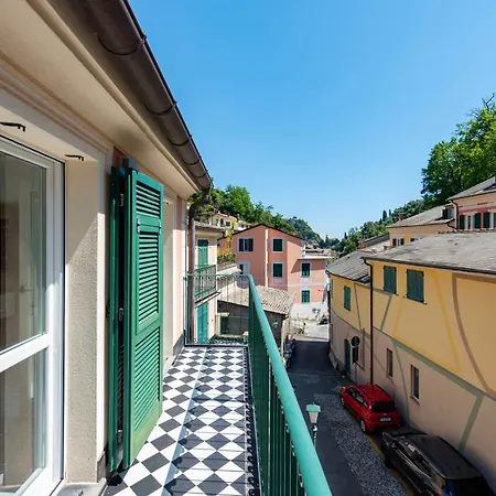 Wonderful House In With Parking - Happy Apartment