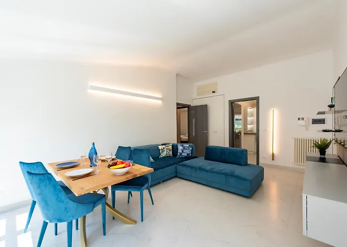 Wonderful House In With Parking - Happy Lejlighed